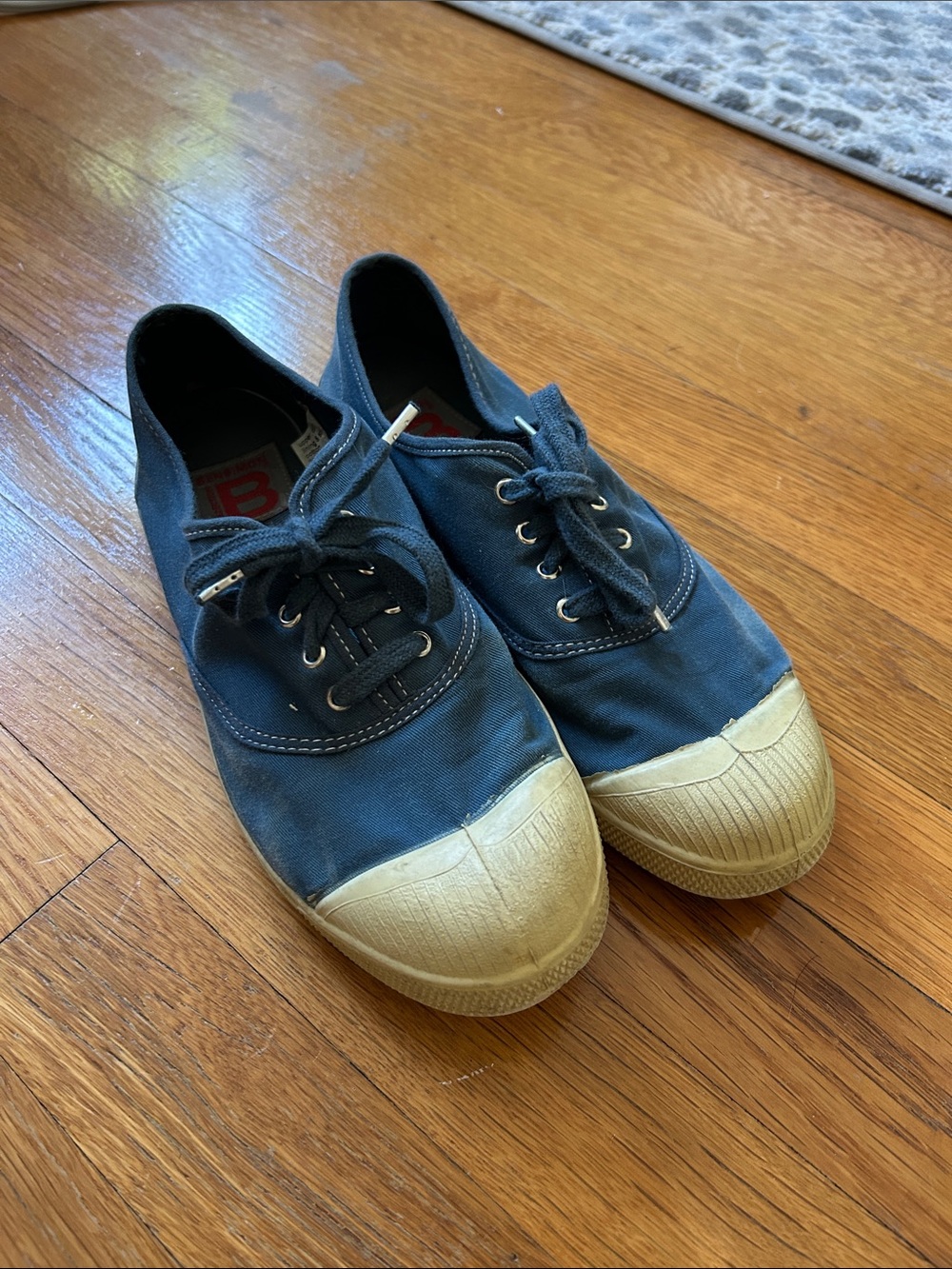 Bensimon Navy Canvas Lace-Up Sneakers with Cream Rubber Toe; size 38. US 8.